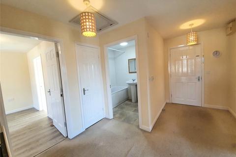 3 bedroom flat to rent, Hampstead Drive, Manchester M45