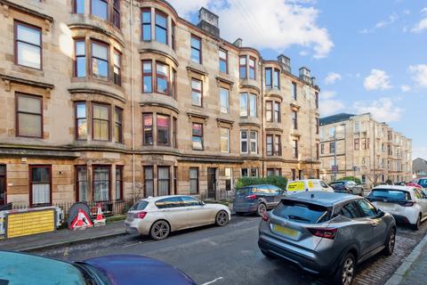 2 bedroom apartment to rent, White Street, Flat 3/1, Partick, Glasgow, G11 5EE