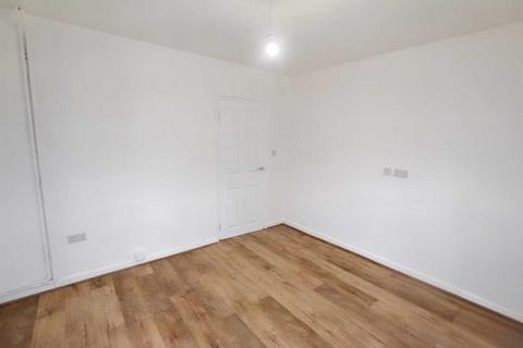 undefined, Gadsby Street, Bedford MK40