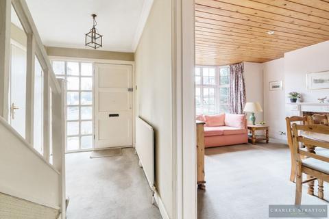 11 Hardley Crescent, Hornchurch, RM11 2EL