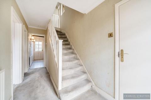 11 Hardley Crescent, Hornchurch, RM11 2EL