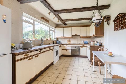 11 Hardley Crescent, Hornchurch, RM11 2EL
