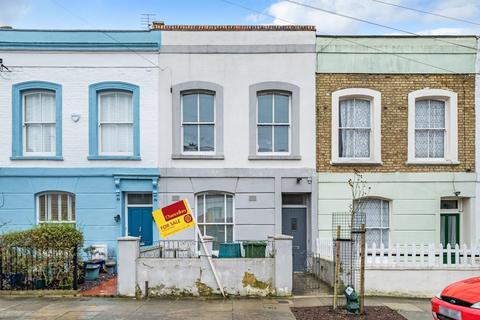 2 bedroom flat for sale, Whewell Road, Archway, London, N19
