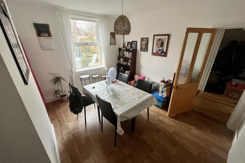 3 bedroom house to rent, Woodville Road, Ipswich IP4