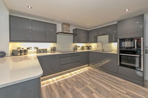 13 Bridgemere Close, Westcroft, Milton Keynes, MK4 4GL