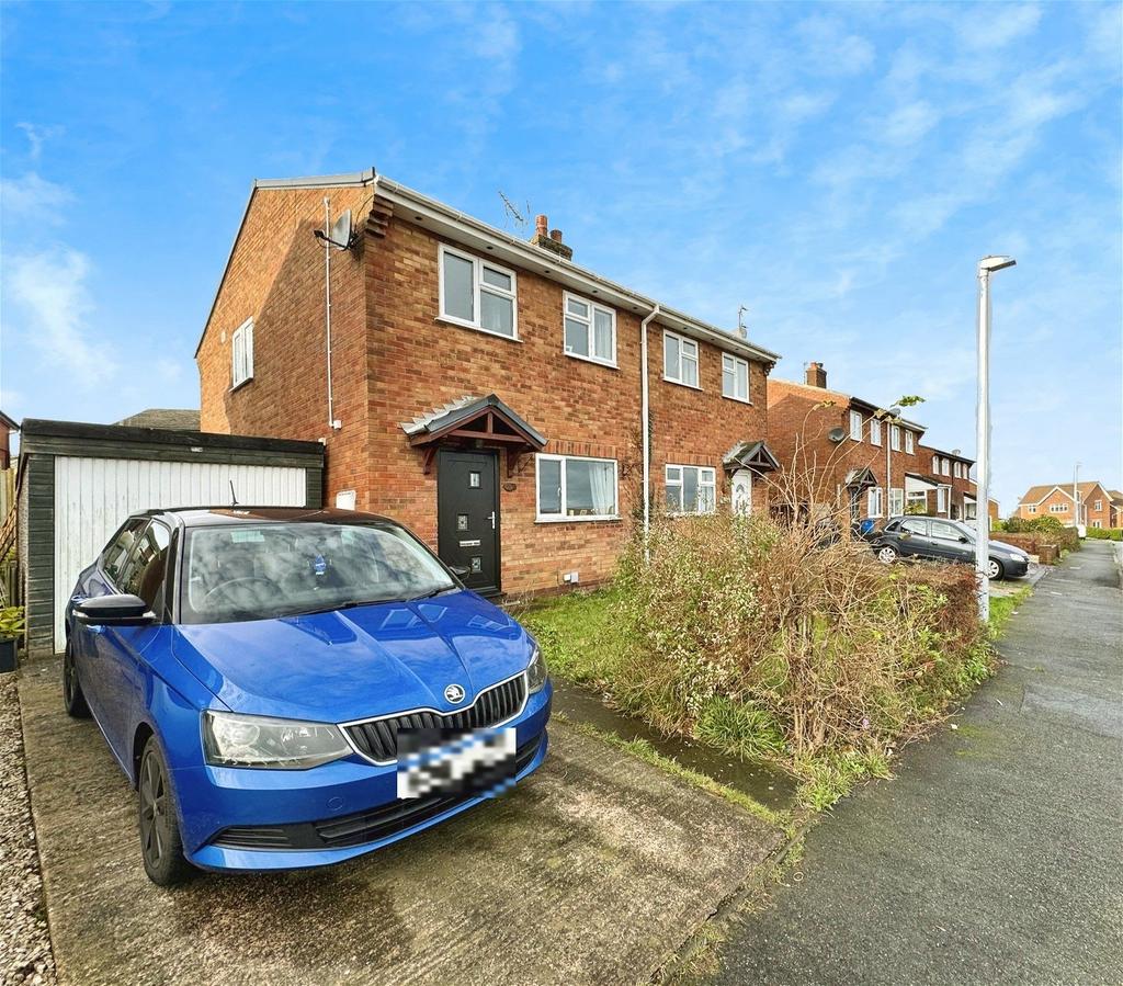 Gadlas Road, Llysfaen, Colwyn Bay, LL29 3 bed semidetached house for
