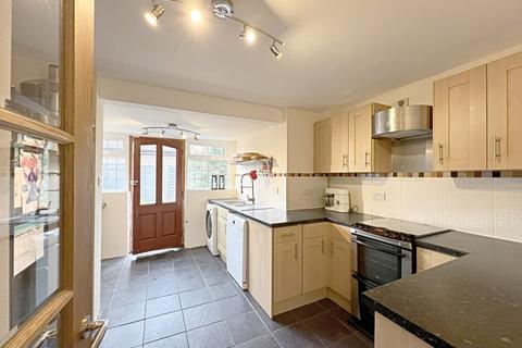 2 Mourne Close, Basingstoke, RG22 5BD