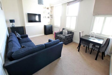 2 bedroom flat for sale, Park View Road , Welling, Kent