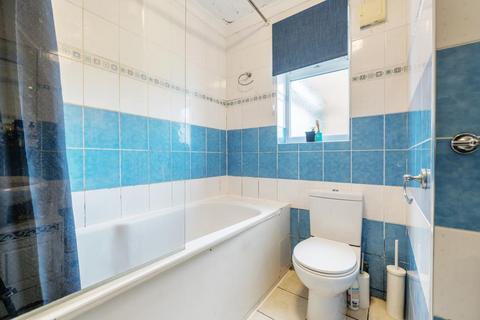 2 bedroom flat for sale, Chesham,  Buckinghamshire,  HP5