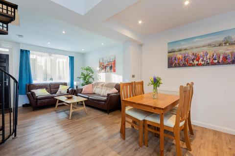 3 bedroom terraced house for sale, Clewer Fields, Windsor SL4