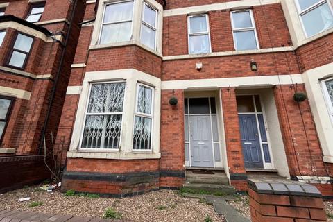 5 bedroom semi-detached house to rent, 24 Noel Street, Hyson Green, Nottingham, NG7 6AW