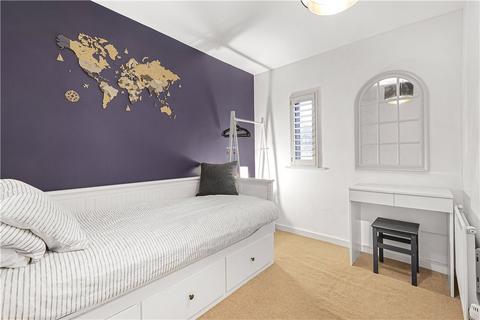 1d Rowan Road, London, SW16 5FQ