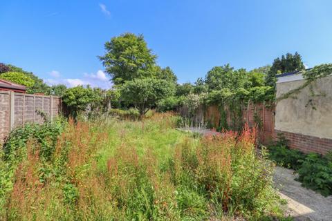 3 bedroom semi-detached house for sale, Northney Road, Hayling Island