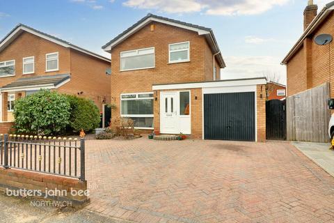 3 bedroom detached house for sale, Larch Tree Close, Northwich