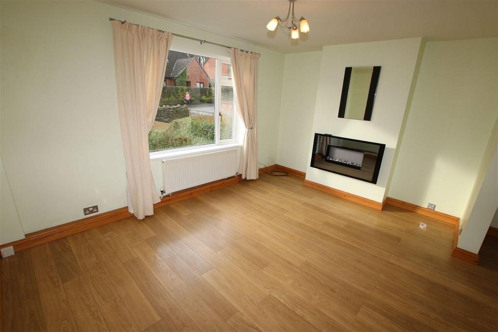 Moorend Lane, Silkstone Common 3 bed semidetached house for sale £