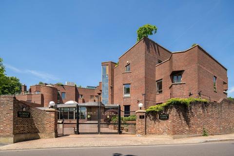 4 bedroom penthouse for sale, Lower Terrace, Hampstead, London, NW3