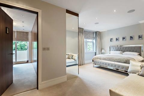 5 bedroom detached house for sale, Barnet Road, Arkley, Hertfordshire, EN5
