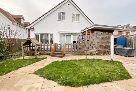 4 bedroom detached house for sale, Leigh-on-Sea SS9