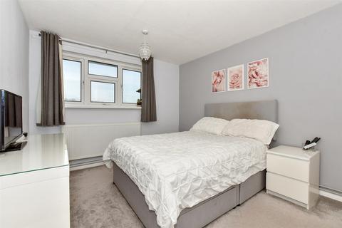 1 bedroom apartment for sale, Red Street, Southfleet, Kent