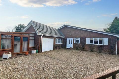 4 bedroom bungalow for sale, Verwood