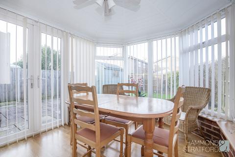 30 Buckingham Drive, Hethersett, Norwich, NR9 3HT