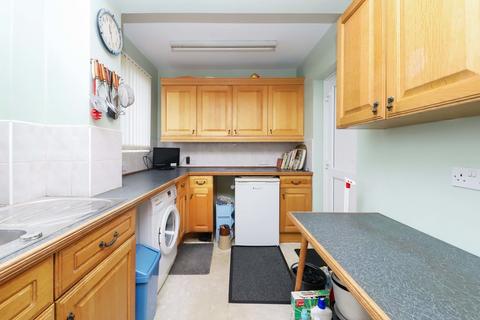 11 Newnham Avenue, Ruislip, HA4 9RW
