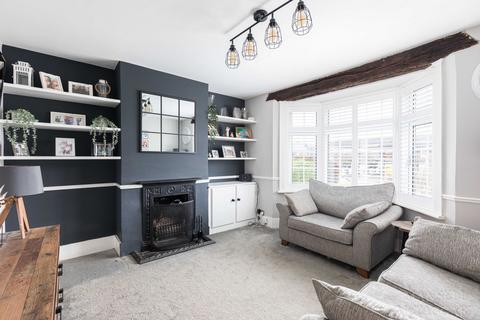 12 Godstone Road, Lingfield, RH7 6BW