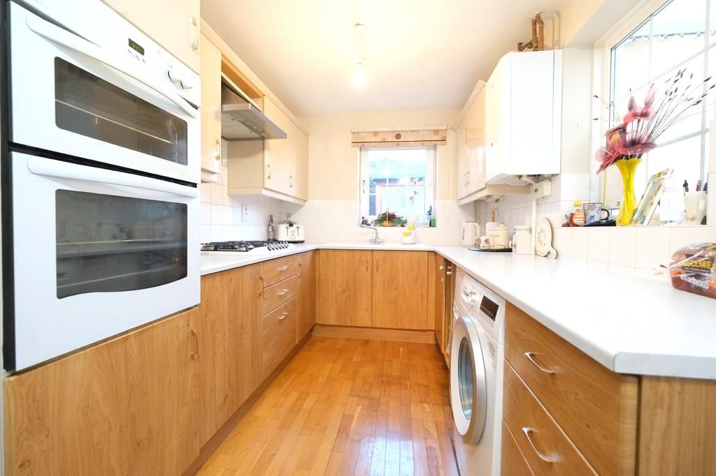 Stapleton Road, Orpington 3 bed end of terrace house for sale £475,000