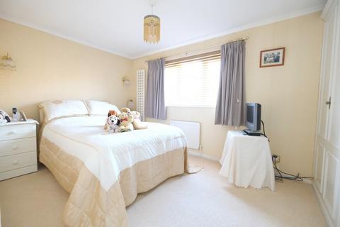 12 Stapleton Road, Orpington, BR6 9TN