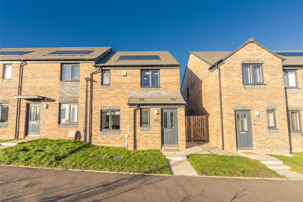 80 Carter Drive, Edinburgh, EH17 3 bed end of terrace house for sale