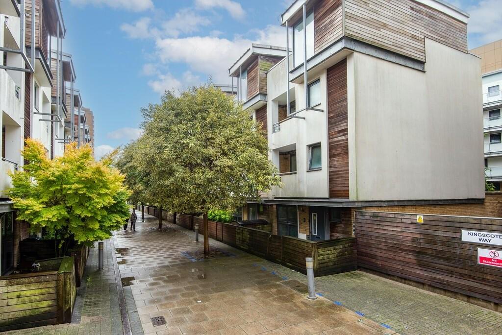 Kingscote Way, Brighton, BN1 4GJ 4 bed terraced house for sale £650,000