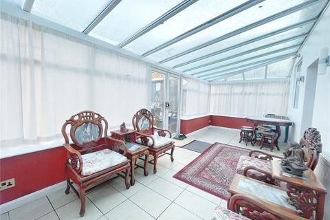 15 Mossway, Middleton, Manchester, M24 1WS