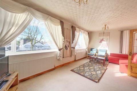 15 Mossway, Middleton, Manchester, M24 1WS