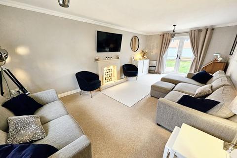 47 Barons Crescent, Trowbridge, BA14 7FU