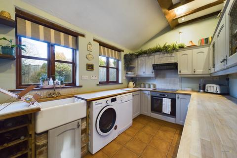 2 bedroom terraced house for sale, Ticknall Road, Hartshorne