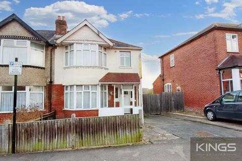 47 Kitchener Road, Southampton, SO17 3SF