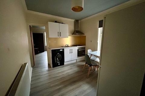 1 bedroom flat to rent - Clovelley Road, Southampton