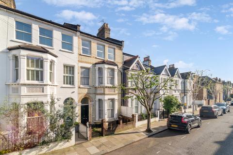 5 bedroom terraced house for sale, Tournay Road, London