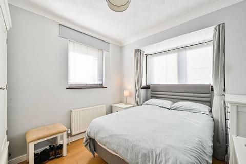 3 bedroom semi-detached house for sale, Isambard Mews, Isle Of Dogs, London, E14