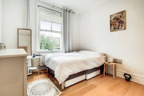 1 bedroom flat for sale, Eaton Rise, Ealing Broadway, London, W5