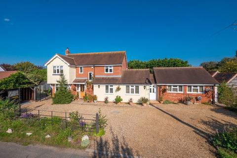 4 bedroom detached house for sale, Groton Street, Sudbury CO10