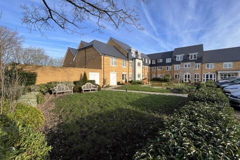 1 bedroom apartment for sale, 12 De Clare Lodge, Cowbridge, The Vale of Glamorgan CF71 7FR