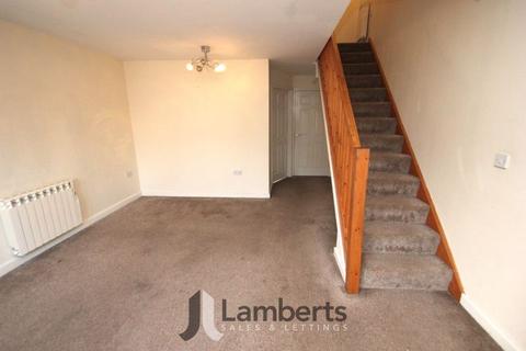 2 bedroom terraced house for sale, High Street, Studley