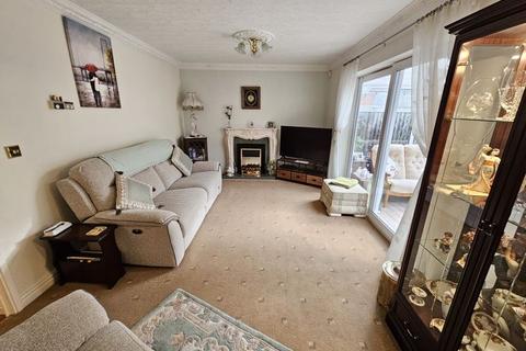 63 Beech Dene Grove, Birmingham, B23 6PN