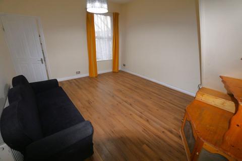 3 bedroom end of terrace house for sale, Hutton Road, Handsworth, Birmingham, B20 3RB