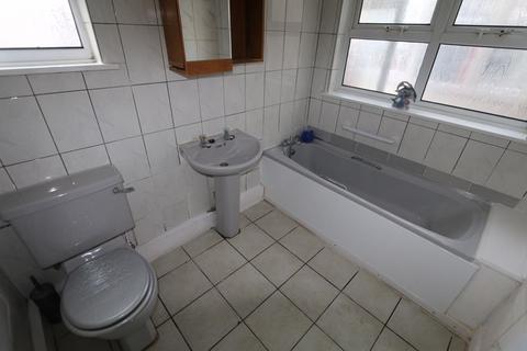30 Hutton Road, Handsworth, Birmingham, B20 3RB