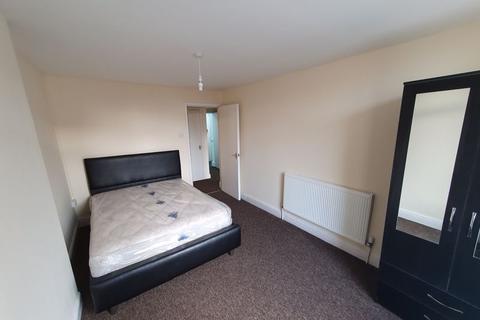 1 bedroom flat to rent - 3 Flats Available. Alexandra Road, Newport