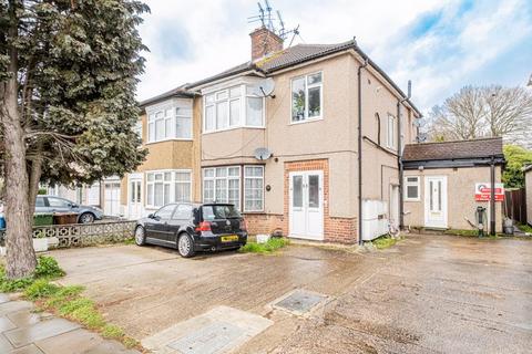 Maisonette for sale, Pinner Park Avenue, Harrow