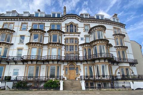 2 bedroom apartment for sale, Marine Parade, Saltburn-By-The-Sea *360 VIRTUAL TOUR*