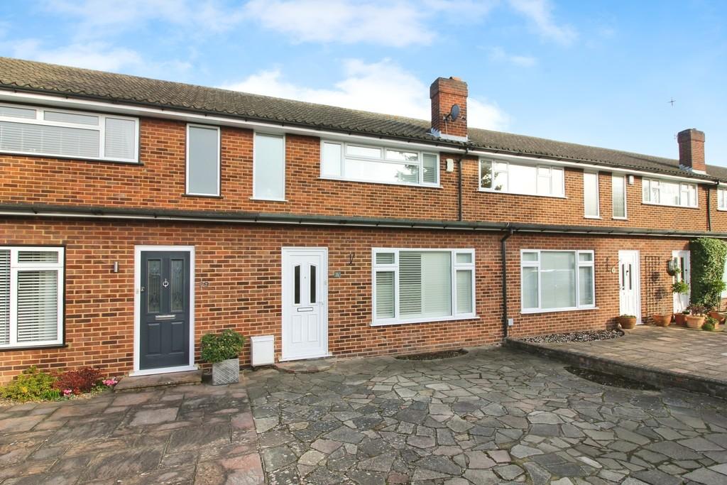 Homewood Crescent, Chislehurst 2 bed terraced house for sale £525,000